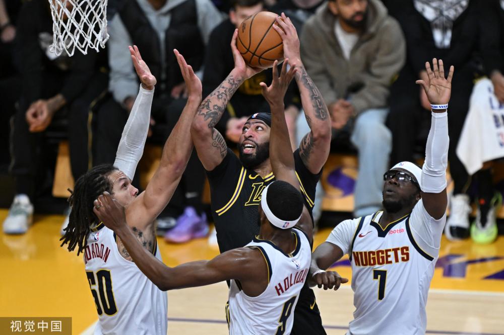 尽管年龄渐 尽管年龄渐