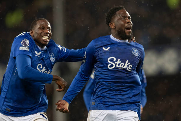 内斯的防守 内斯的防守