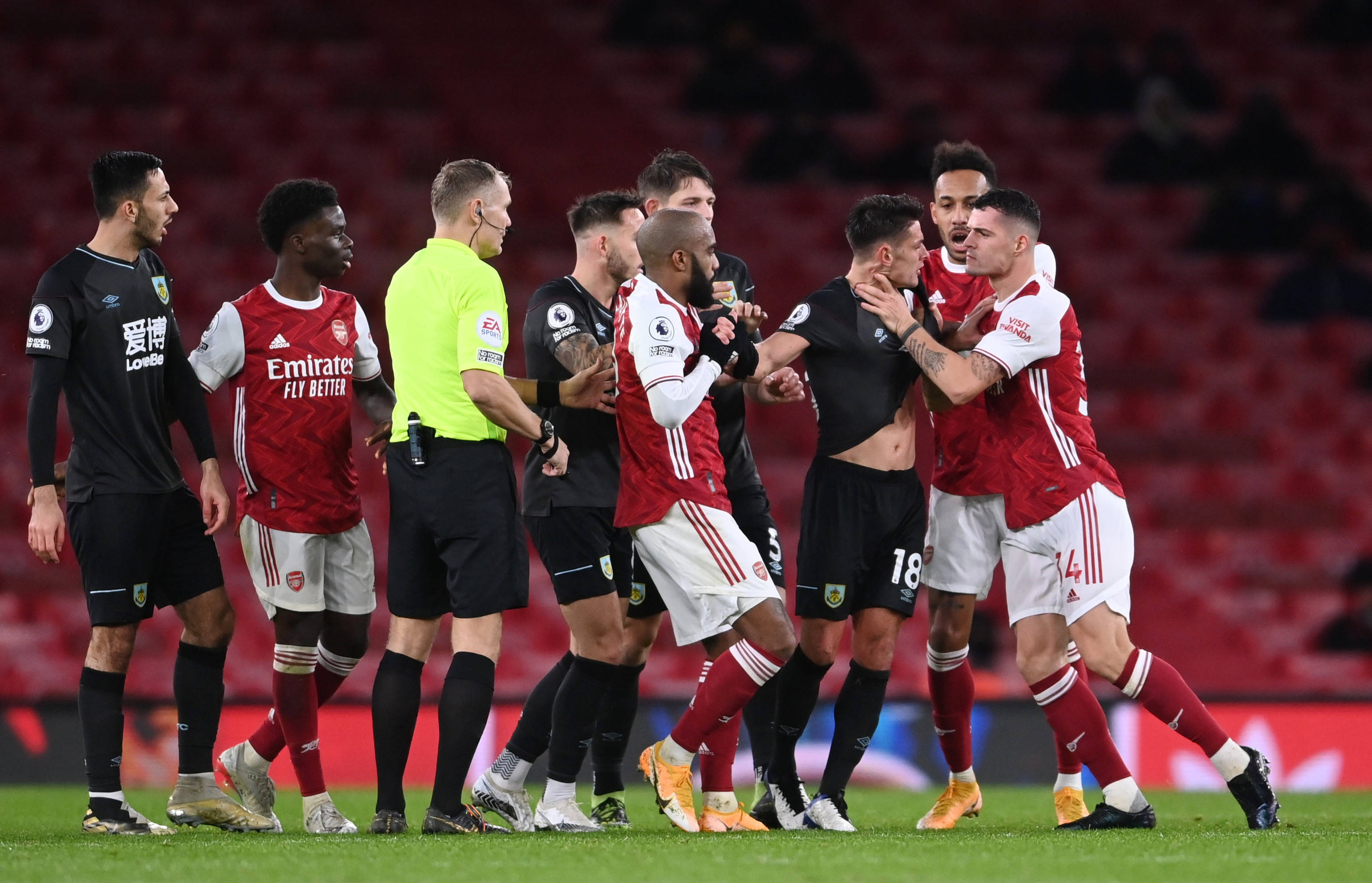 姆巴佩领衔 姆巴佩领衔